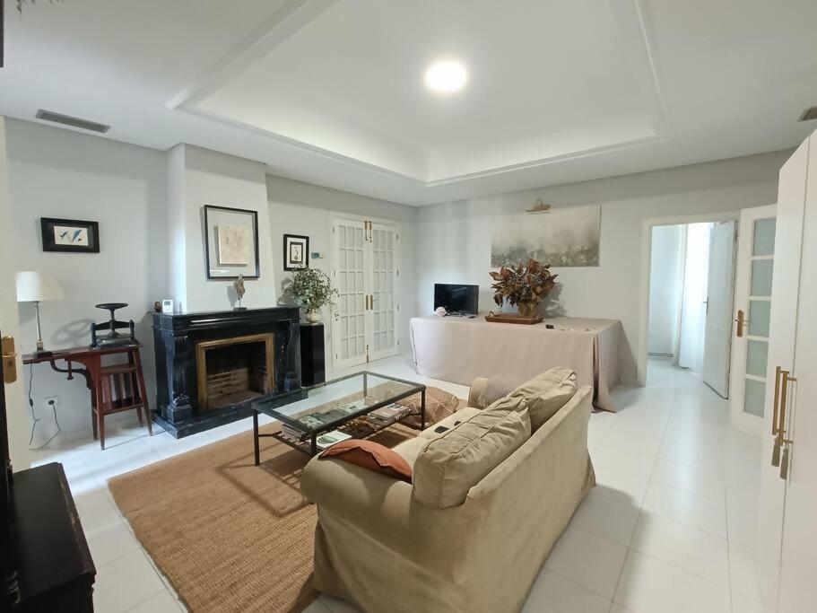 Casa Aguila Casco Antiguo Patio Privado Apartment Caceres Ngoại thất bức ảnh