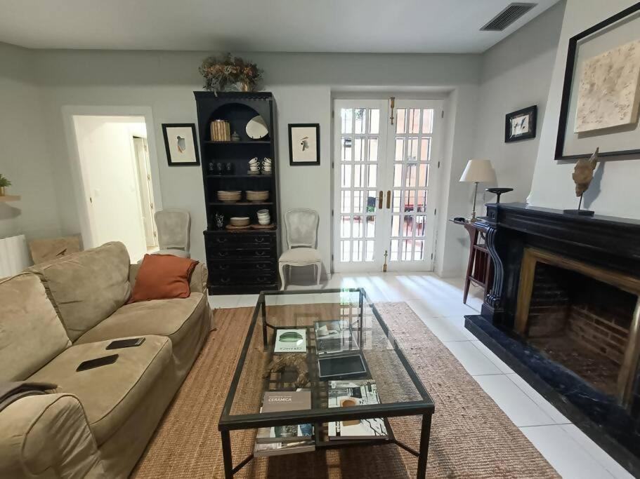 Casa Aguila Casco Antiguo Patio Privado Apartment Caceres Ngoại thất bức ảnh