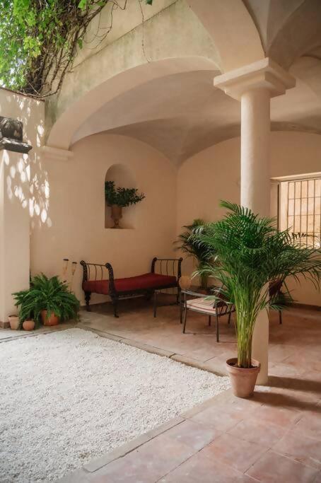 Casa Aguila Casco Antiguo Patio Privado Apartment Caceres Ngoại thất bức ảnh