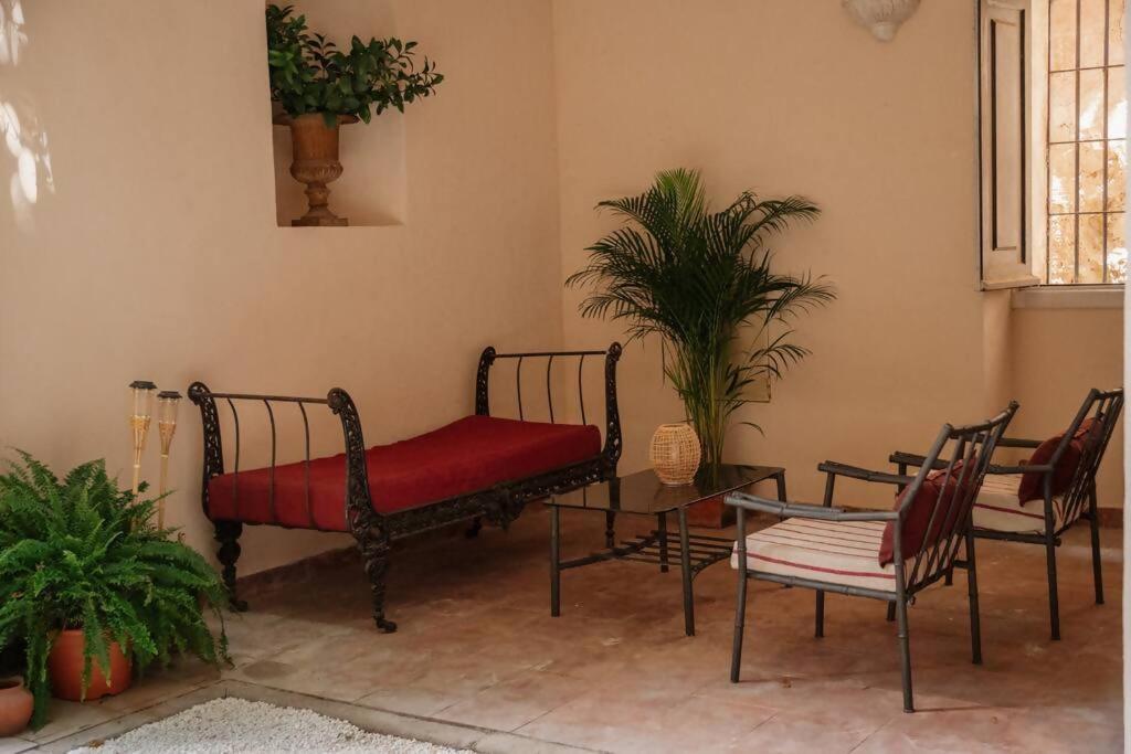 Casa Aguila Casco Antiguo Patio Privado Apartment Caceres Ngoại thất bức ảnh
