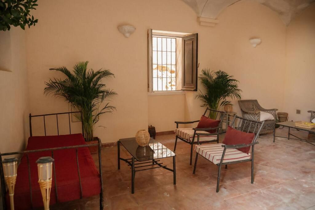 Casa Aguila Casco Antiguo Patio Privado Apartment Caceres Ngoại thất bức ảnh