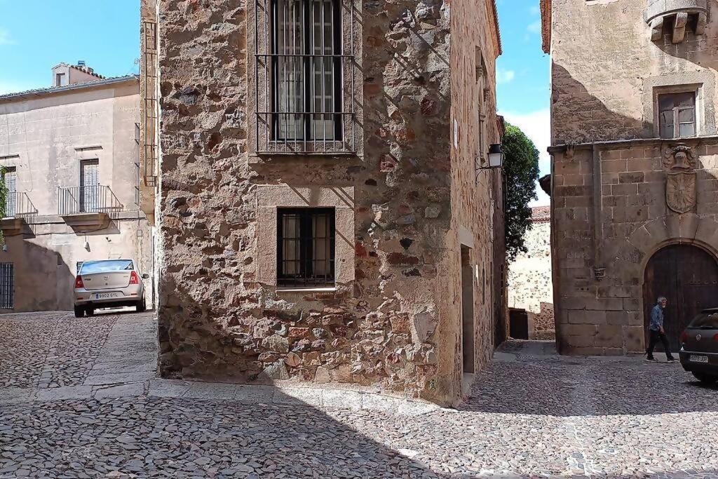 Casa Aguila Casco Antiguo Patio Privado Apartment Caceres Ngoại thất bức ảnh